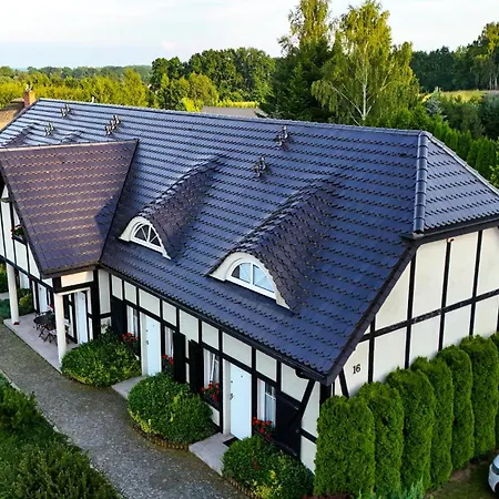 Amber House Swierkowa * Debina (Ustka)