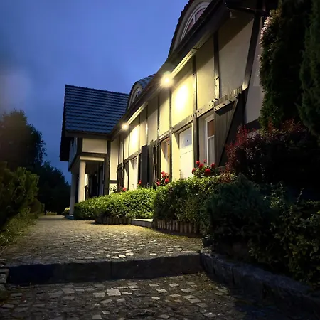 Amber House Swierkowa Apartamento Debina (Ustka)