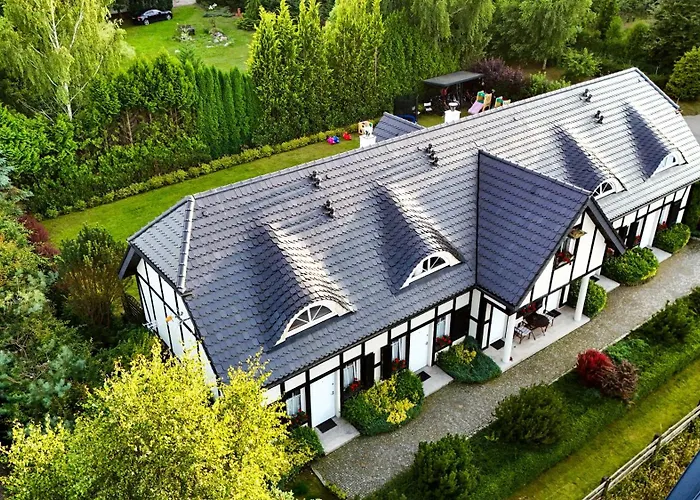 Amber House Swierkowa * Debina (Ustka)